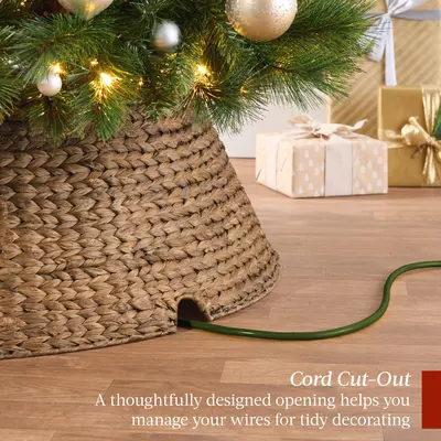 Braided Hyacinth Christmas Tree Collar view 6
